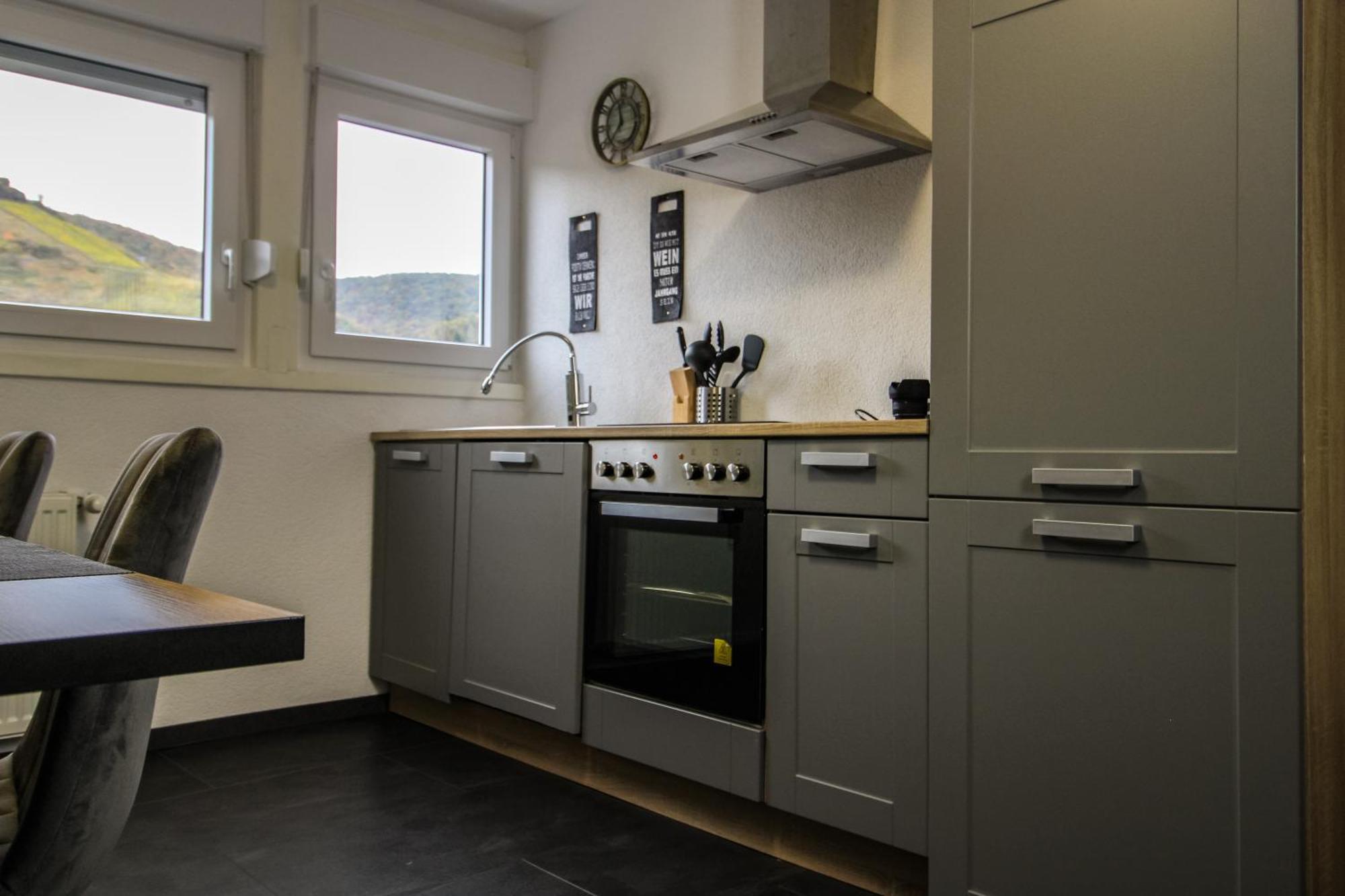 Sweet Six, Balkon, Netflix, Boxspringbetten, Hochwertiges Bad Zell an der Mosel Exterior photo