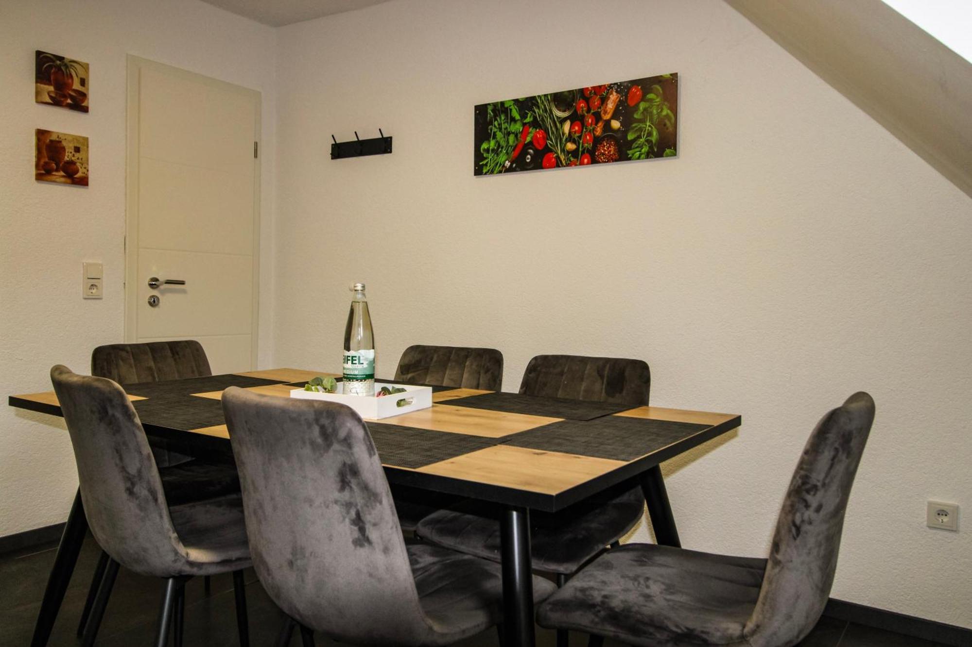 Sweet Six, Balkon, Netflix, Boxspringbetten, Hochwertiges Bad Zell an der Mosel Exterior photo